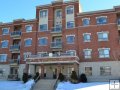 Du College地铁2004年大三半Condo