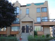 St-Laurent区1987年三卧Condo