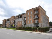 St-Laurent区2006年物美价廉双卧Condo