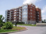 St-Laurent区2007年双卧Condo