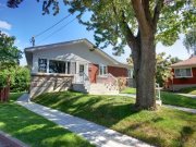 St-Laurent区54年品优独立Bungalow