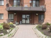 St-Laurent 区价优Condo