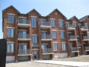 明珠小区2011年现代双卧大Condo