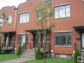 St-Laurent区2008年跃层三卧Condo